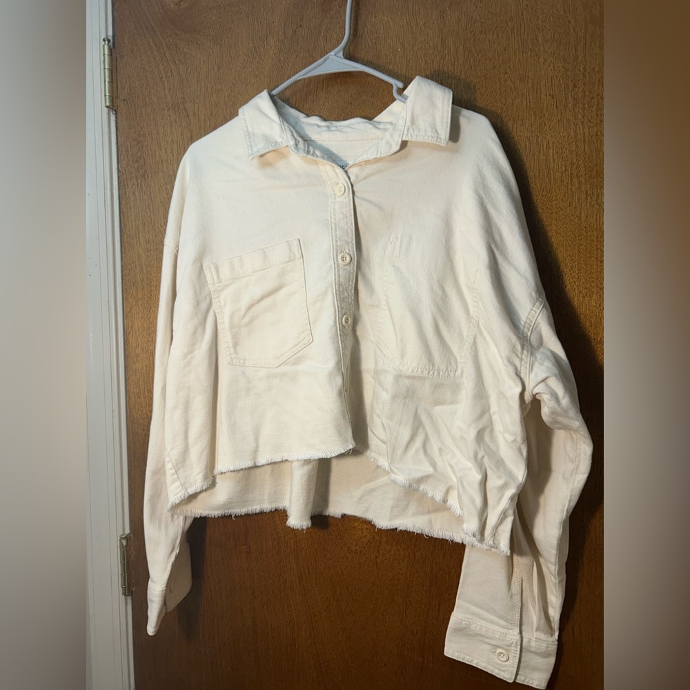 American Eagle Outfitters Cream Collared Shirt